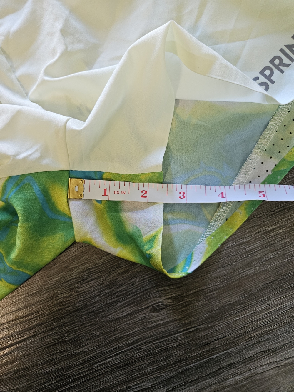 Sprints Women's Avigate Green & White Lava Laps 2.5 Mercy Shorts - Picture 5 of 10